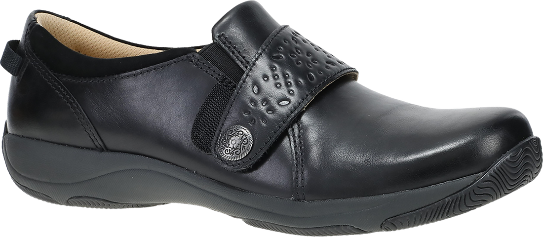 Quarter turn view Women&