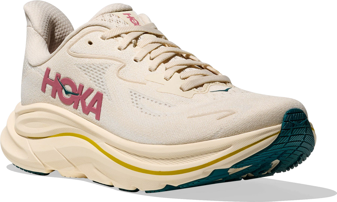 Quarter turn view Women&