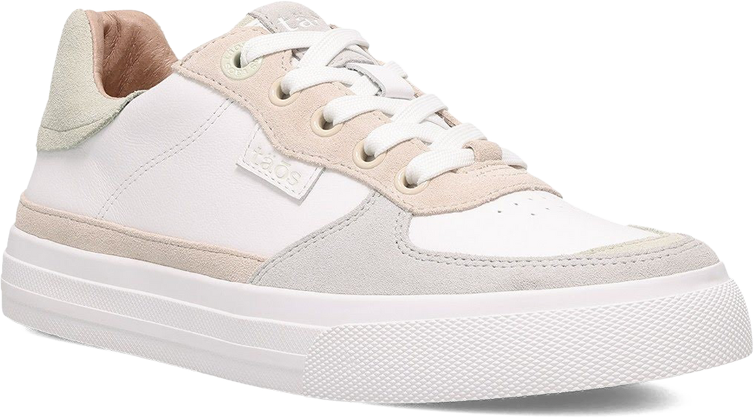 Quarter turn view Women&